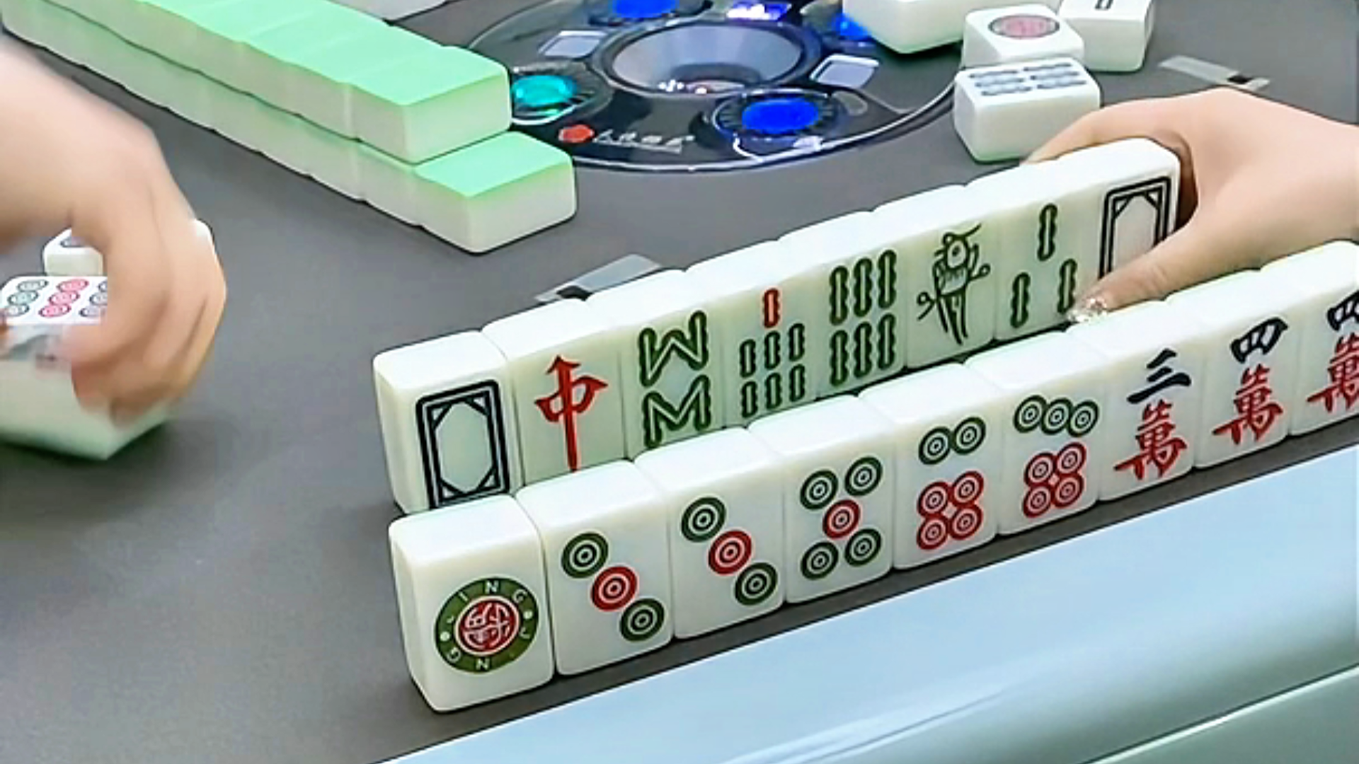 今日分享“牌友联盟有挂是真的吗	”分享装挂详细步骤-第2张图片