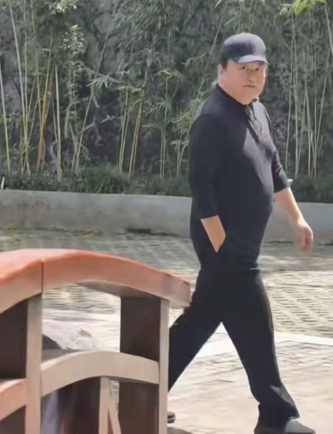 分享热点“老友十三水有辅助开挂吗”分享装挂详细步骤-第1张图片