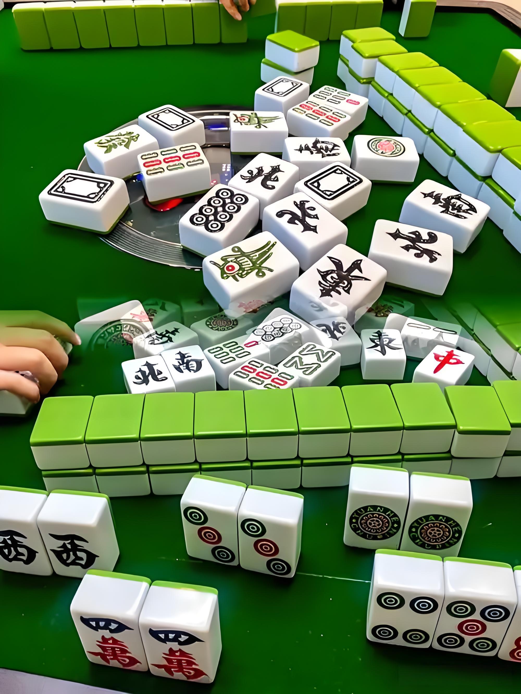 分享科普“什么样的人打麻将总输”的确有挂-第1张图片